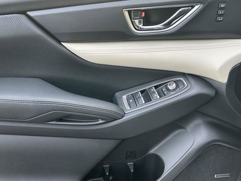 Used 2022 Subaru Ascent Limited w/ Technology Package image 13