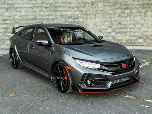 Used 2020 Honda Civic Type R image 2