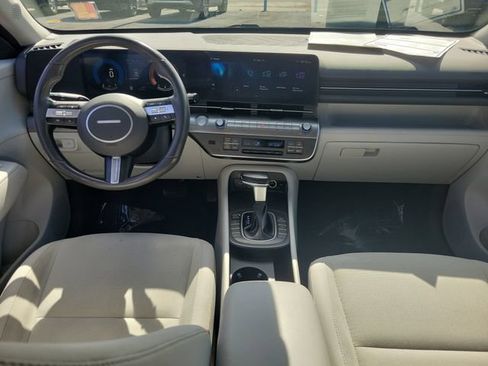 Used 2024 Hyundai Kona SEL AWD/4WD image 13