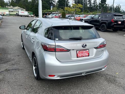 Used 2012 Lexus CT 200h Premium w/ Premium Audio Pkg FWD image 9