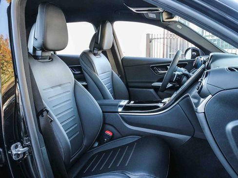 New 2026 Mercedes-Benz GLC 300 4MATIC image 16