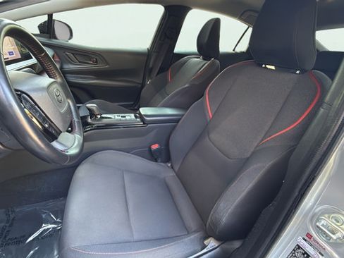 Used 2023 Toyota Prius Prime FWD image 12