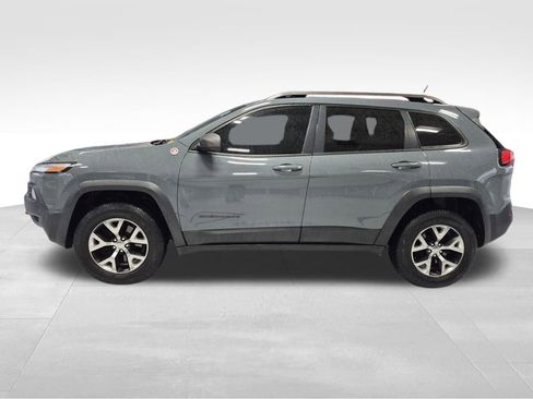 Used 2015 Jeep Cherokee Trailhawk w/ Leather Interior Group image 3