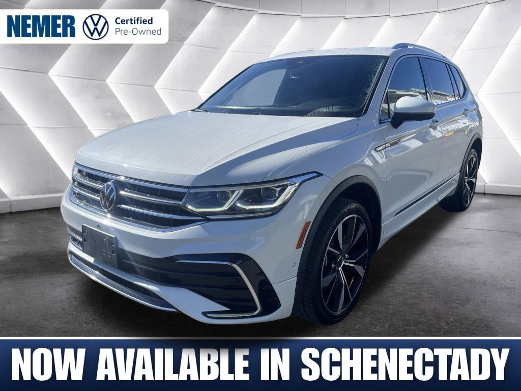 Used 2023 Volkswagen Tiguan SEL R-Line AWD/4WD image 1