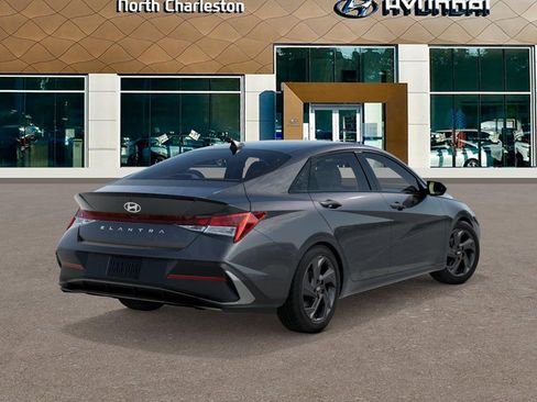 New 2026 Hyundai Elantra Sport FWD image 4