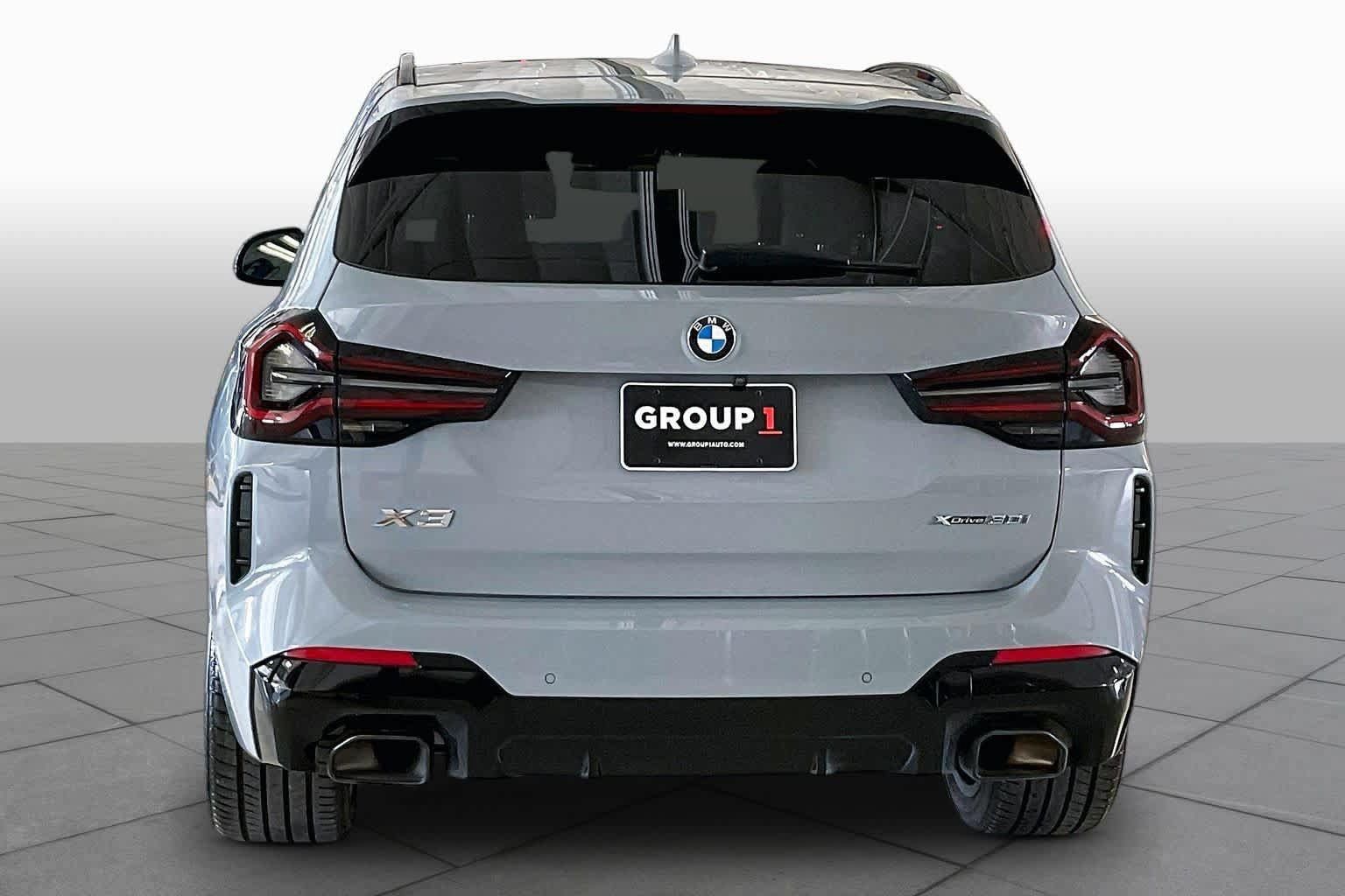 Used 2024 BMW X3 xDrive30i w/ Premium Package AWD/4WD image 4