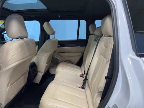 Used 2023 Jeep Grand Cherokee 4WD 4xe image 26