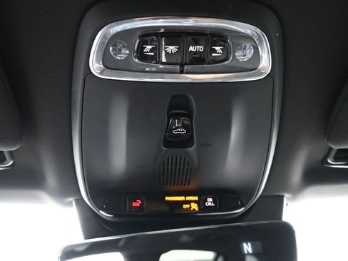 Used 2019 Volvo XC90 T5 Momentum image 23