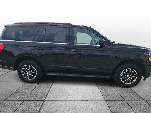 Certified 2024 Ford Expedition XLT AWD/4WD image 4