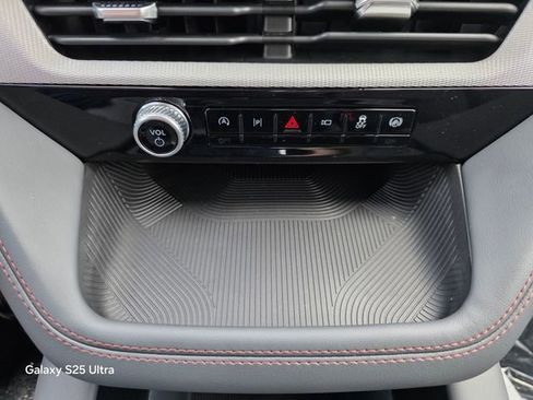 New 2026 Ford Explorer Active image 22