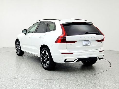 New 2026 Volvo XC60 B5 Plus w/ Climate Package image 6