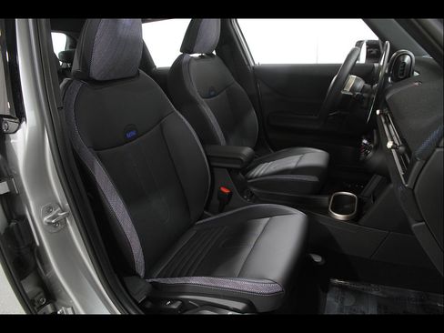 Certified 2026 MINI Cooper S FWD image 17
