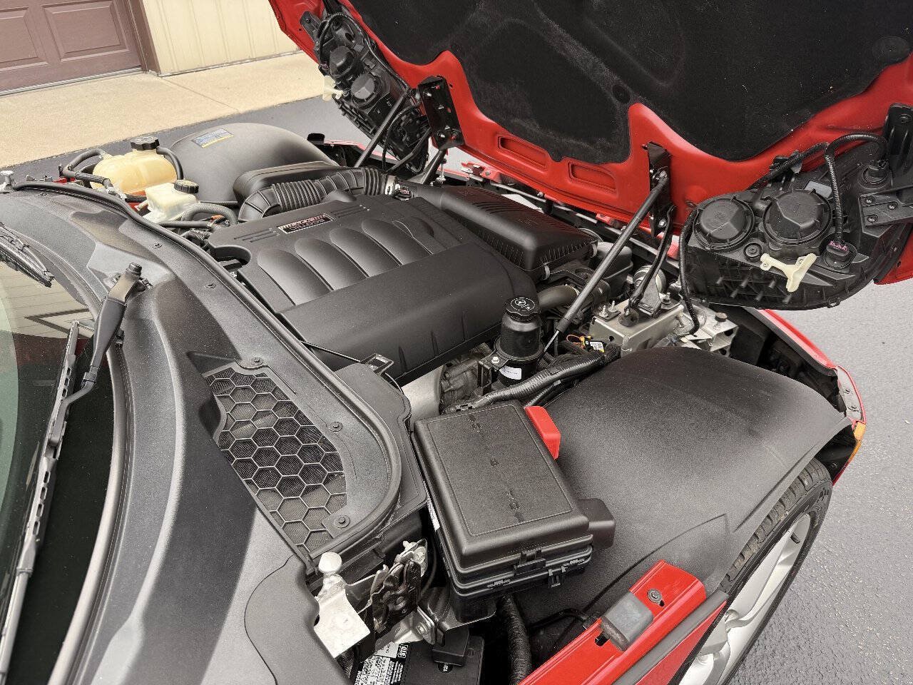 Used 2007 Saturn Sky w/ Premium Trim Pkg RWD image 41