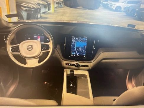Used 2023 Volvo XC60 B5 Plus w/ Climate Package image 3