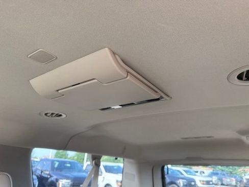 Used 2019 GMC Yukon XL Denali w/ Open Road Package AWD/4WD image 33