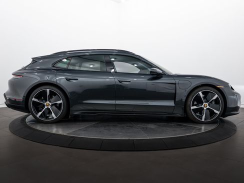 Certified 2024 Porsche Taycan GTS image 8