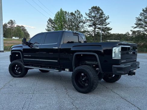 Used 2015 GMC Sierra 3500 Denali w/ Duramax Plus Package image 5