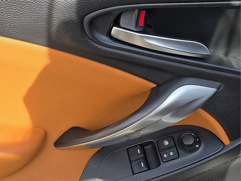 Used 2018 FIAT 124 Spider Lusso image 12