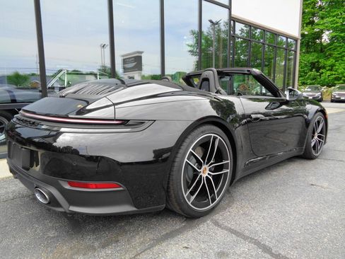 Used 2026 Porsche 911 Carrera T RWD image 5