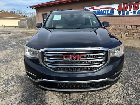 Used 2017 GMC Acadia SLT image 4