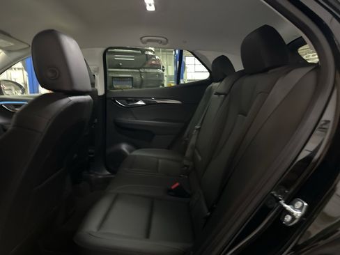 Used 2025 Buick Envision Preferred image 10