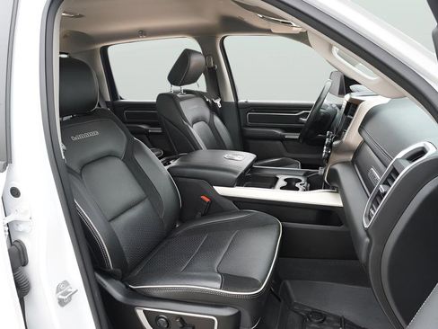 Used 2022 RAM 1500 Laramie image 26