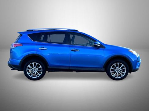 Used 2016 Toyota RAV4 Limited AWD/4WD image 4