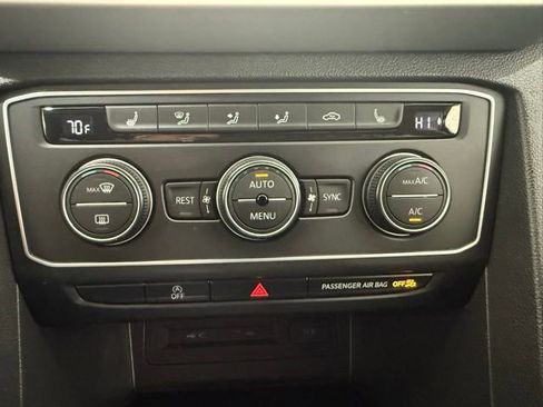 Used 2021 Volkswagen Atlas SE image 25