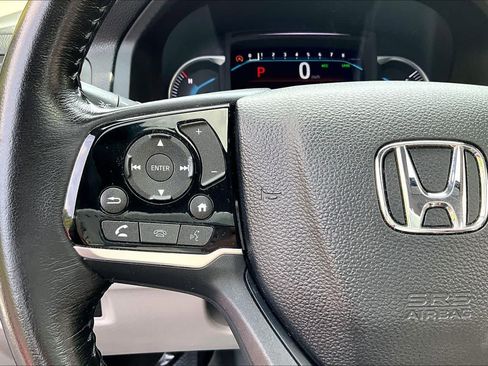 Used 2020 Honda Pilot Touring image 24