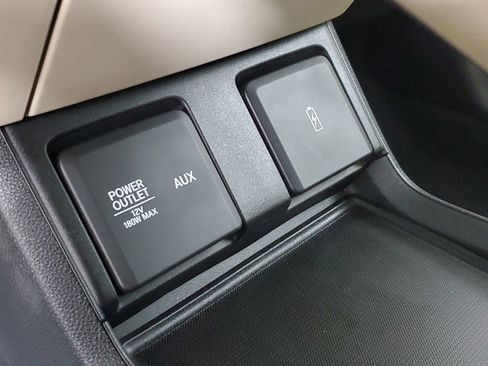 Used 2021 Acura RDX w/ Technology Package image 45