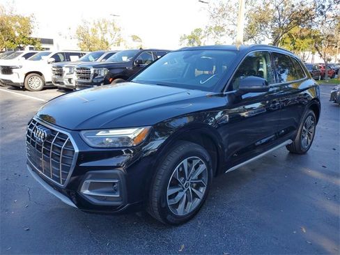 Used 2021 Audi Q5 2.0T Premium Plus w/ Premium Plus Package image 2