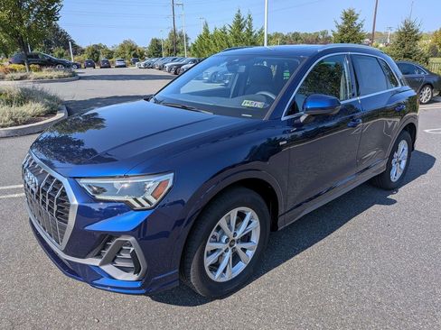 New 2025 Audi Q3 2.0T Premium image 3