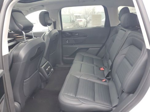 New 2026 Lincoln Nautilus Reserve image 28