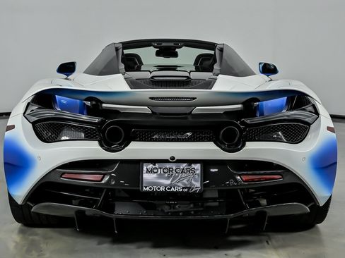 Used 2021 McLaren 720S Spider RWD image 11