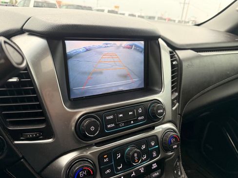 Used 2017 Chevrolet Suburban Premier AWD/4WD image 18