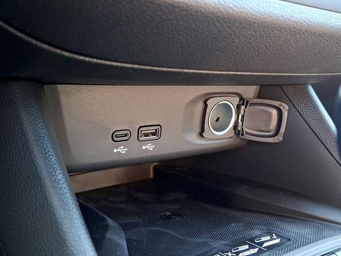 New 2026 Buick Envista Sport Touring w/ Convenience I Package FWD image 16