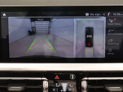 Used 2023 BMW M4 xDrive Competition image 26