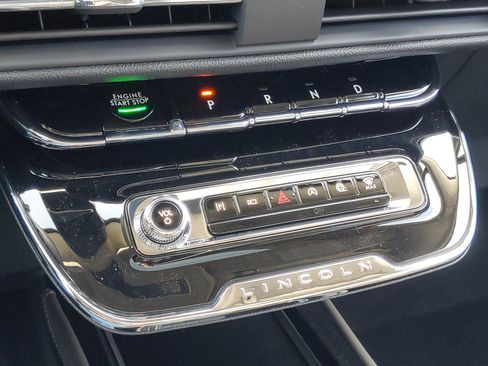 New 2026 Lincoln Corsair Premiere image 22