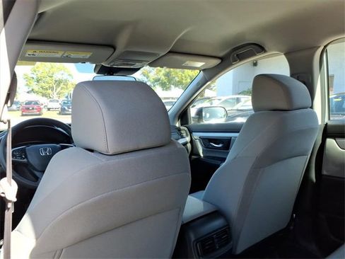 Used 2020 Honda CR-V LX image 19