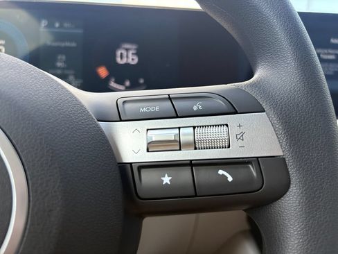 New 2026 Hyundai Tucson SEL FWD image 16