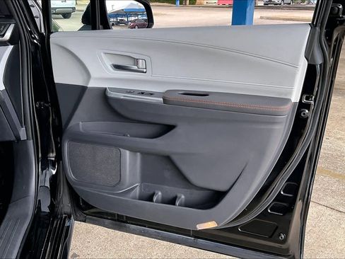 Used 2023 Toyota Sienna XSE image 23