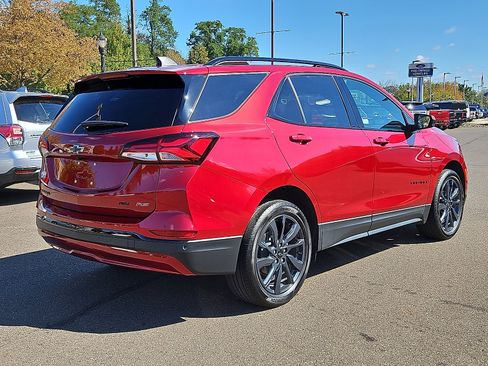 Certified 2024 Chevrolet Equinox RS image 6
