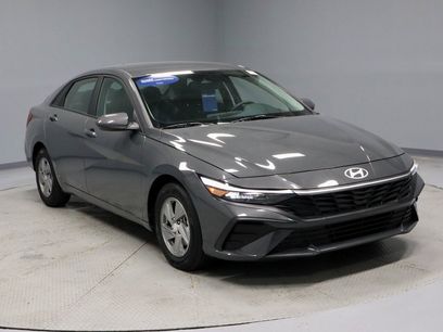 Certified 2024 Hyundai Elantra SE