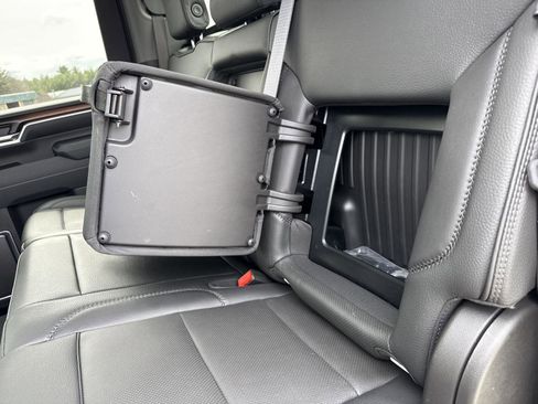 Used 2025 GMC Sierra 2500 Denali image 21