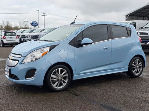 Used 2015 Chevrolet Spark LT image 1