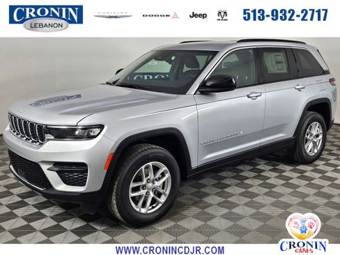 New 2026 Jeep Grand Cherokee Laredo AWD/4WD image 1