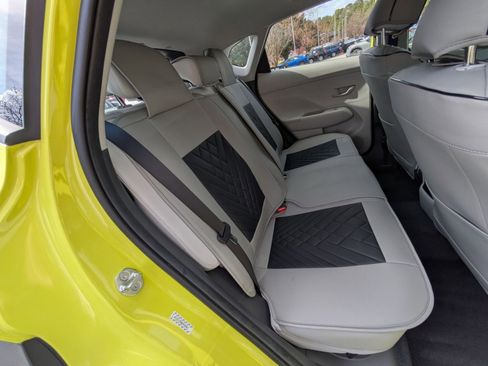 Used 2024 Hyundai Kona SE image 25