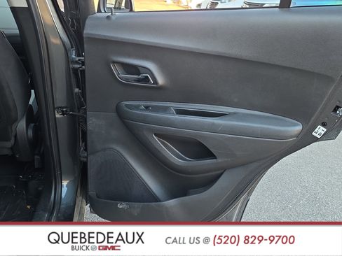 Used 2016 Chevrolet Trax LS image 24