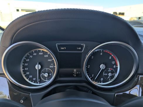 Used 2015 Mercedes-Benz GL 320 GL 350 image 28