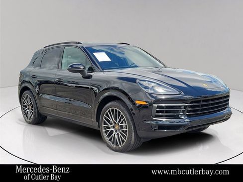 Used 2019 Porsche Cayenne S image 1